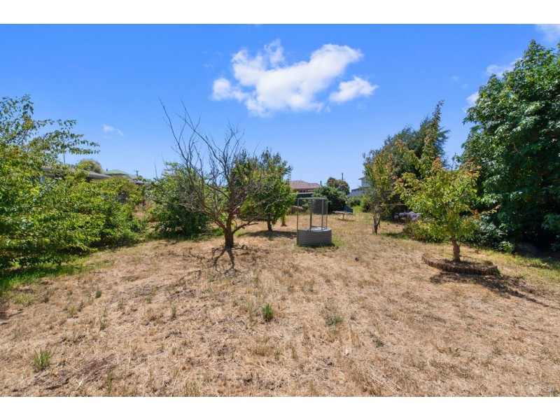 29 Middle Road, Devonport TAS 7310