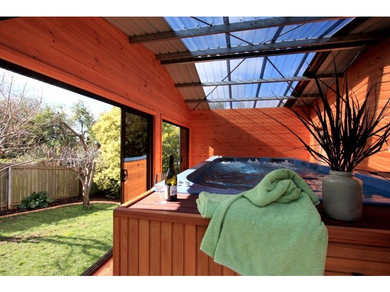 114 Ronald Street, Devonport TAS 7310