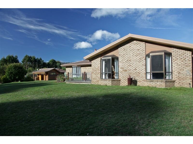 38 Winifred Avenue, Acacia Hills TAS 7306