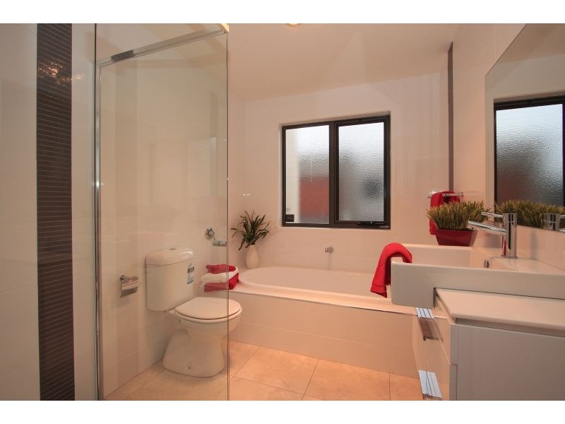 1/237-239 Steele Street, Devonport TAS 7310