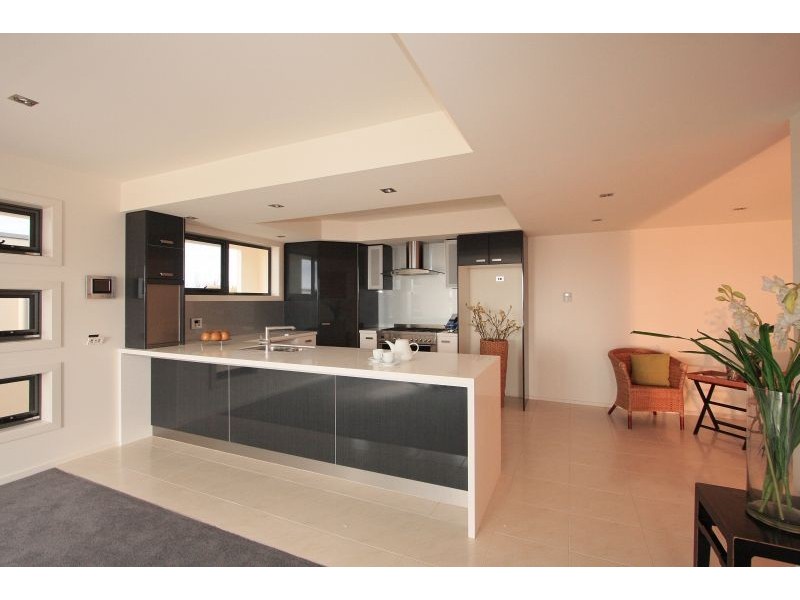 4/237-239 Steele Street, Devonport TAS 7310