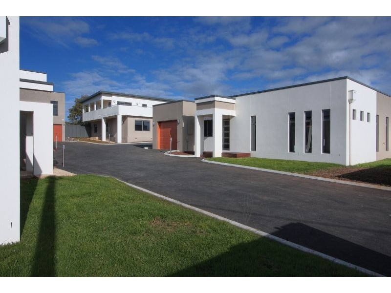 4/237-239 Steele Street, Devonport TAS 7310