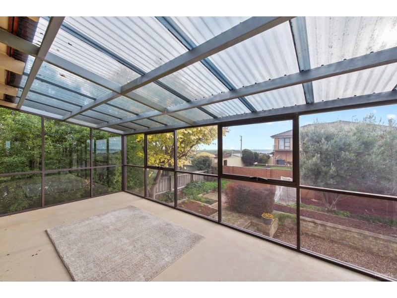 16 Haines Place, Devonport TAS 7310