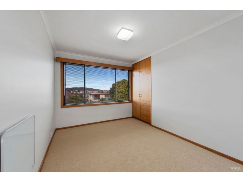 16 Haines Place, Devonport TAS 7310