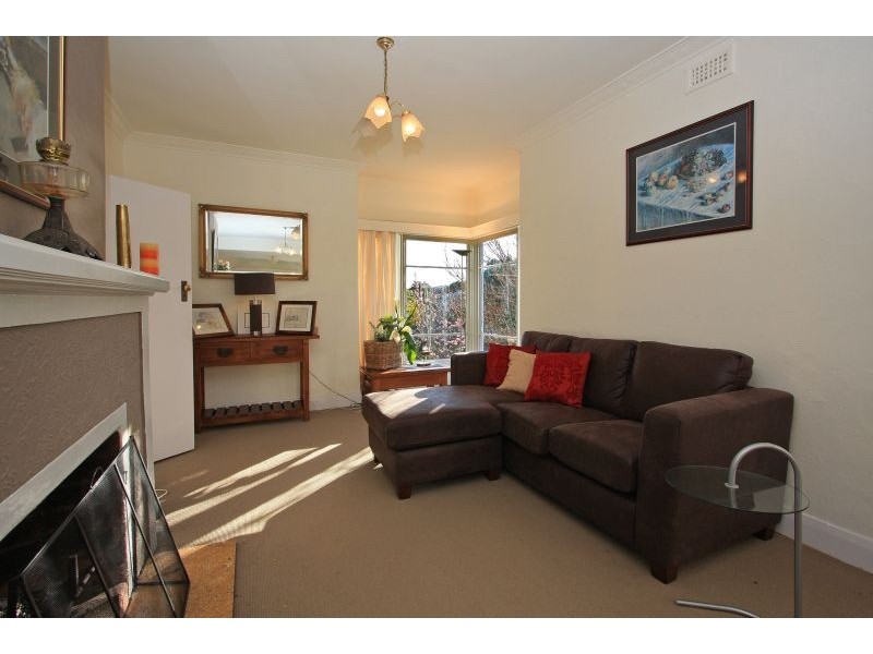 4 Payton Place, Devonport TAS 7310