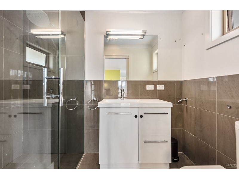 24 Lakeside Drive, Acacia Hills TAS 7306