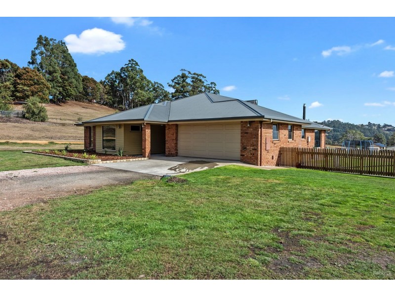 24 Lakeside Drive, Acacia Hills TAS 7306