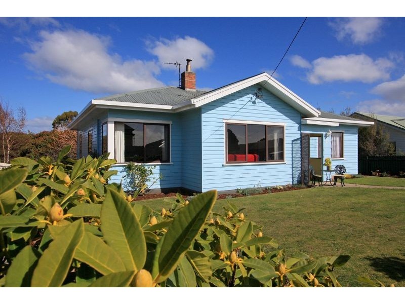 57 Nicholls Street, Devonport TAS 7310