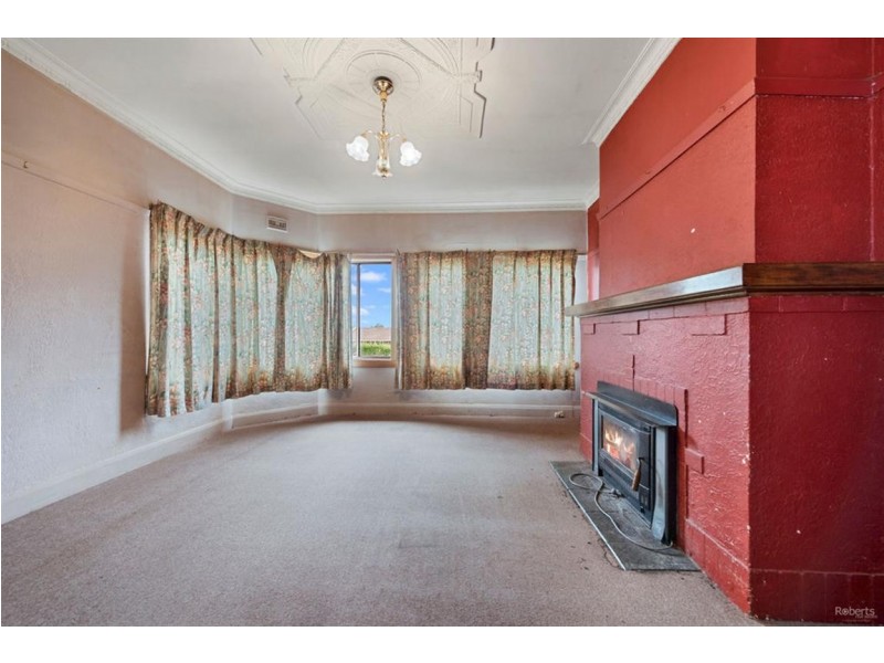 69 William Street, Devonport TAS 7310