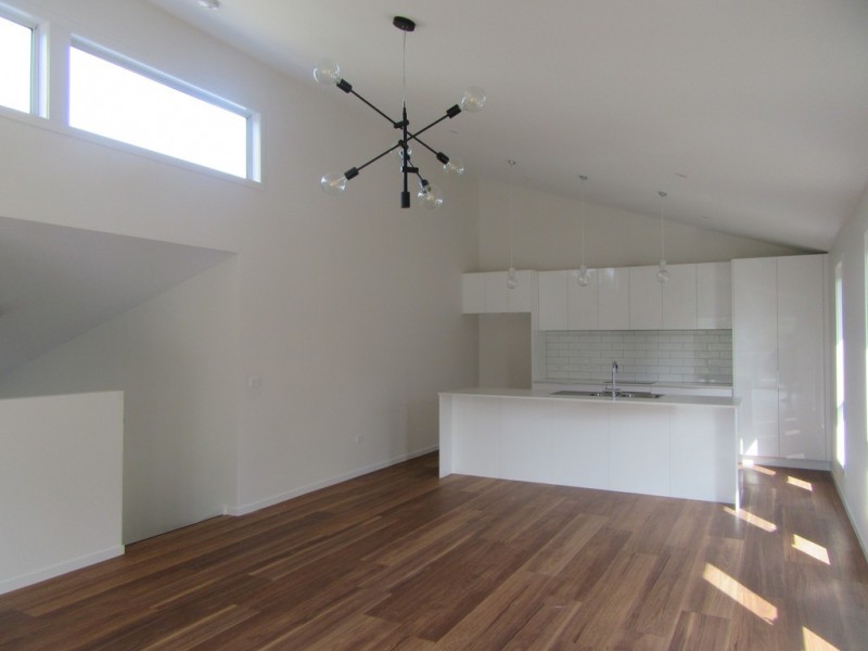 1/66 Surrey Street, Devonport TAS 7310