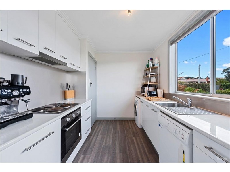 1 Girdlestone Street, Devonport TAS 7310