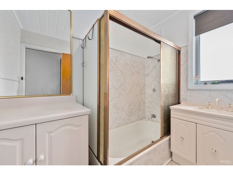 90 George Street, Devonport TAS 7310