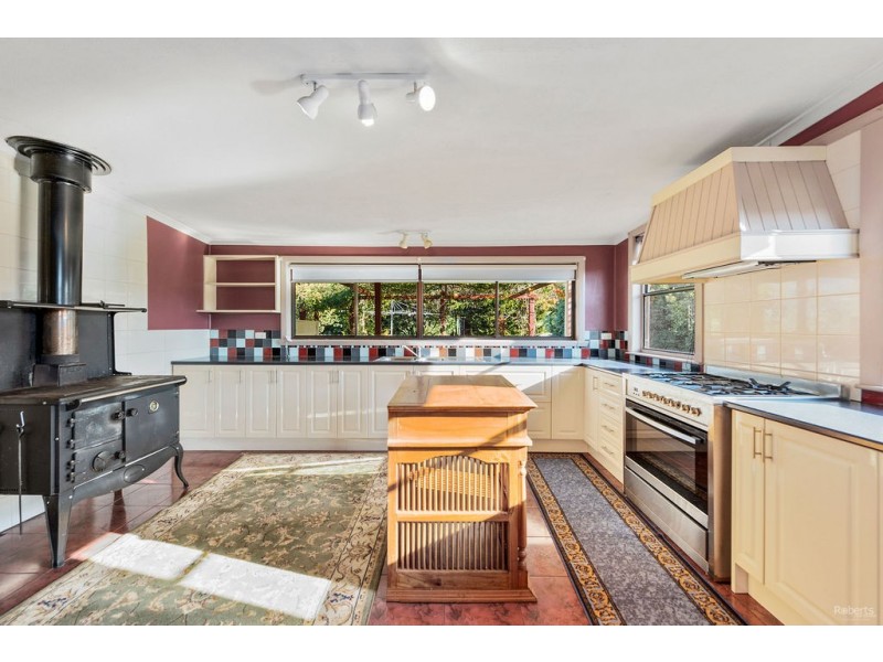 202 Lockwoods Road, Claude Road TAS 7306