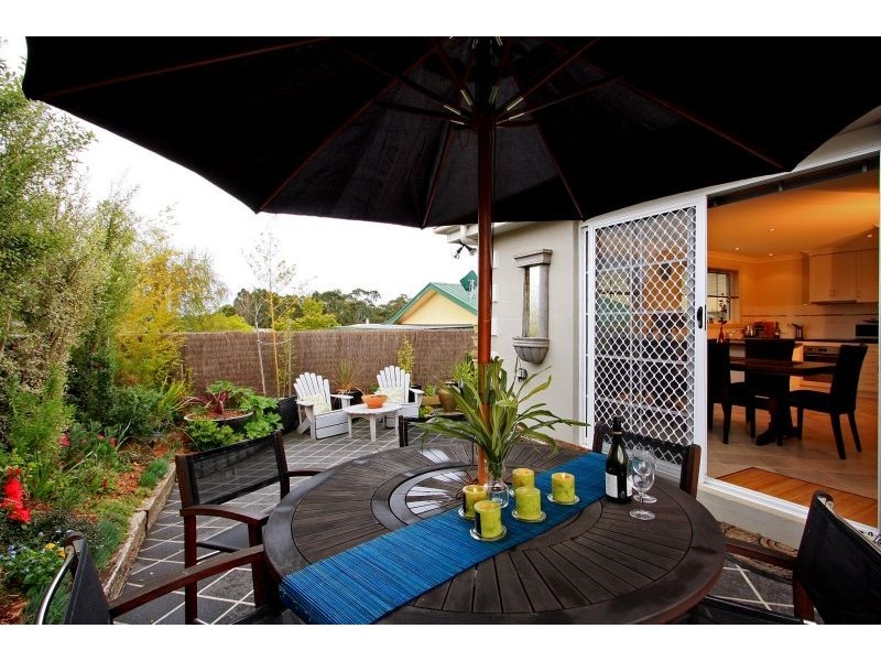 Unit 2/16 St Andrews Drive, Devonport TAS 7310
