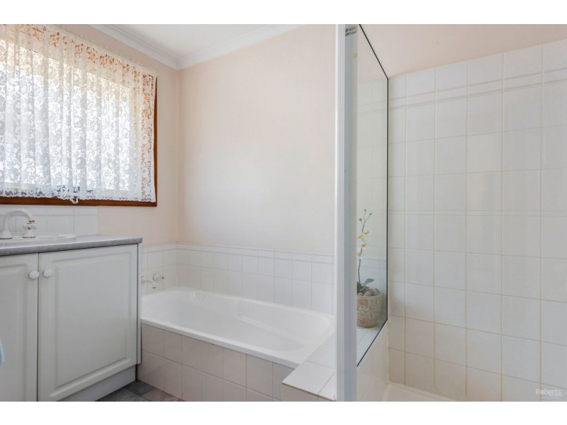 48 Arden Avenue, Devonport TAS 7310