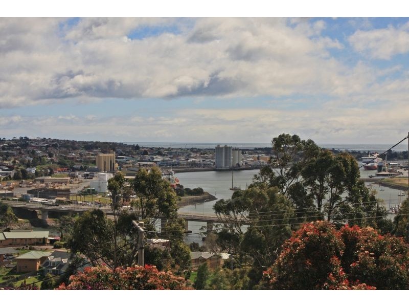 44 Sunbeam Crescent, Ambleside TAS 7310