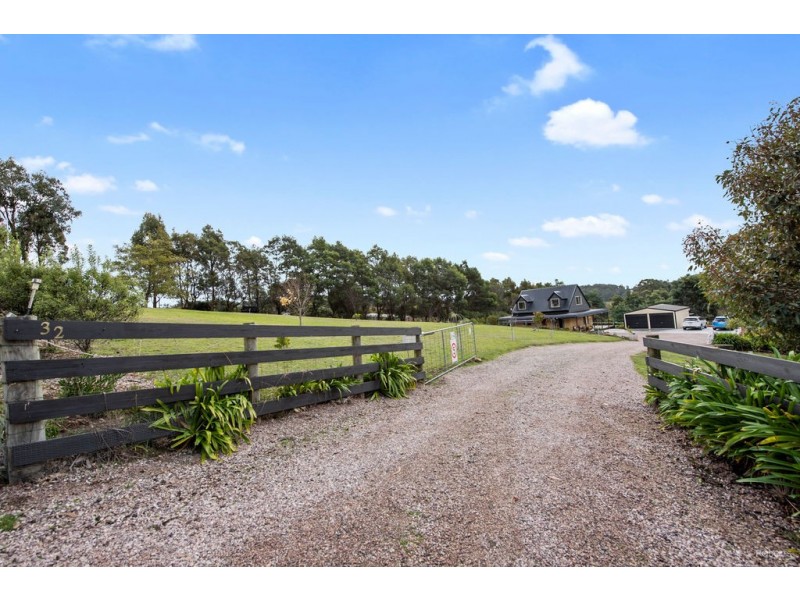 32 Camborne Drive, Acacia Hills TAS 7306