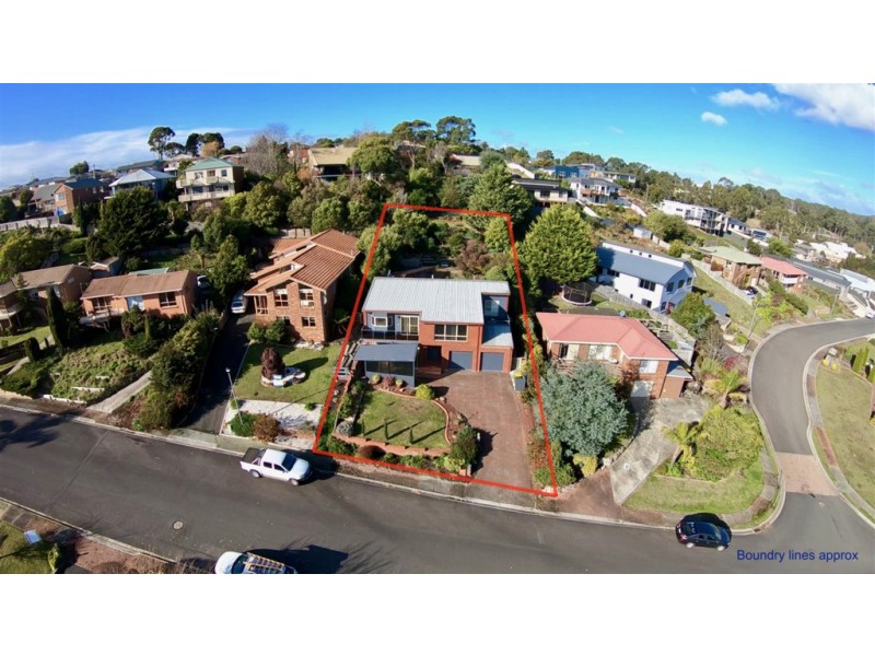 20 Georgiana Street, Devonport TAS 7310