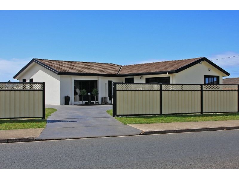 76 Valley Road, Devonport TAS 7310