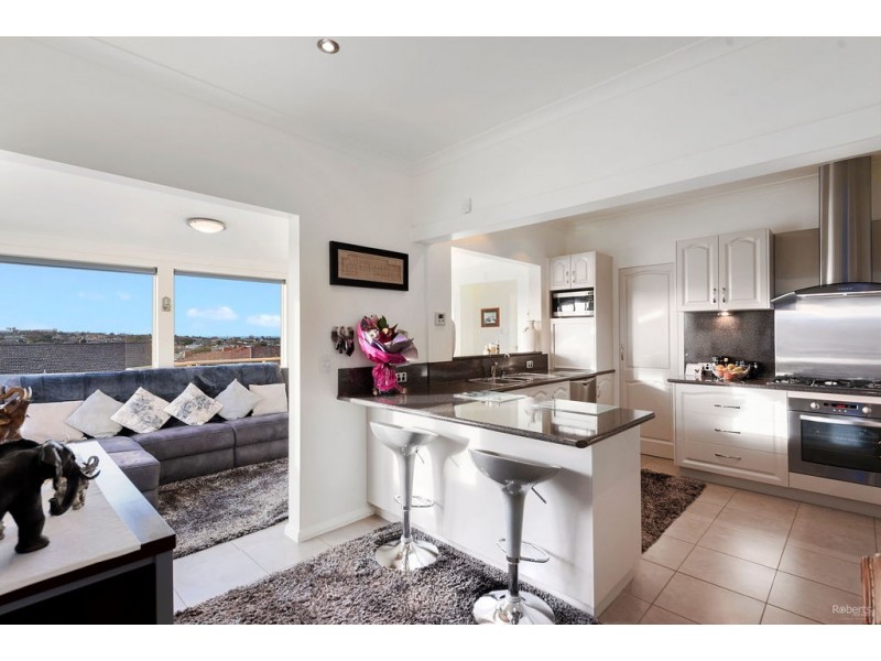 182 Steele Street, Devonport TAS 7310