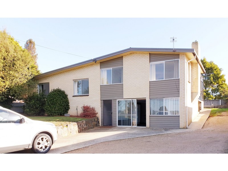 12 Nyora Court, Miandetta TAS 7310