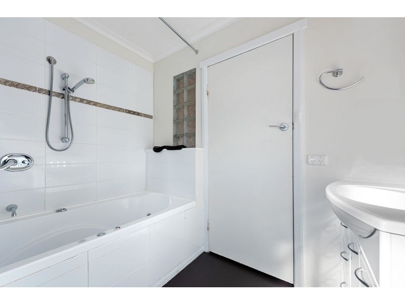 206 Oldaker Street, Devonport TAS 7310