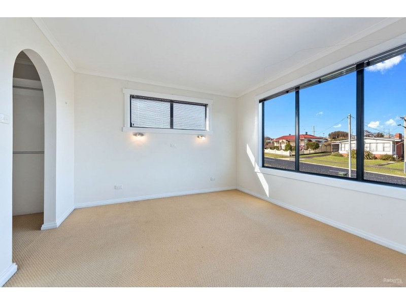 206 Oldaker Street, Devonport TAS 7310