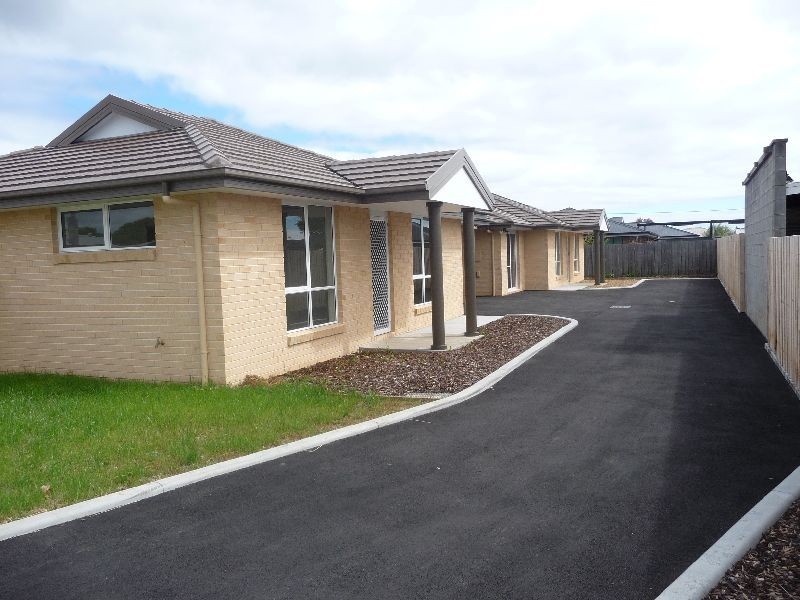 2/20 Madden Crescent, Devonport TAS 7310