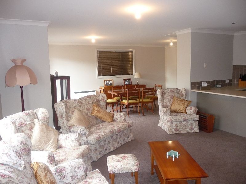 2/20 Madden Crescent, Devonport TAS 7310