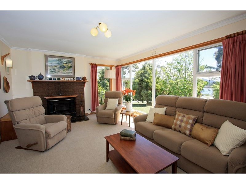 127  Leith Road, Leith TAS 7315