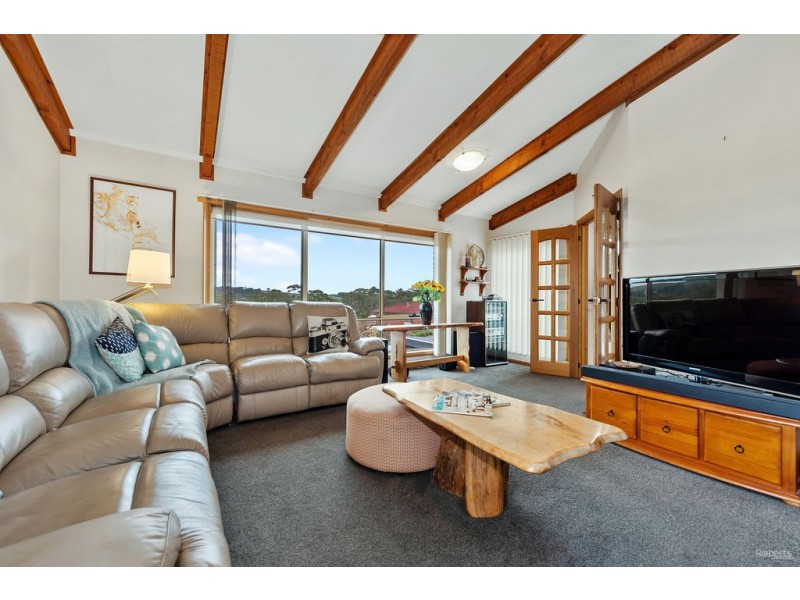 20 Georgiana Street, Devonport TAS 7310