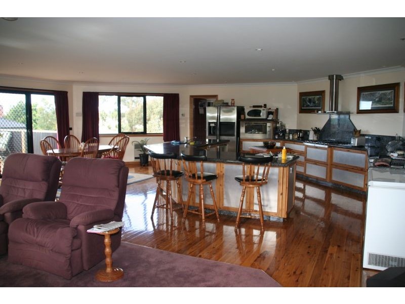 11 Langslow Drive, Miandetta, Devonport TAS 7310