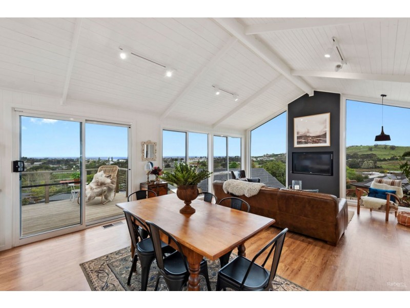 10 Holliview Way, Ulverstone TAS 7315