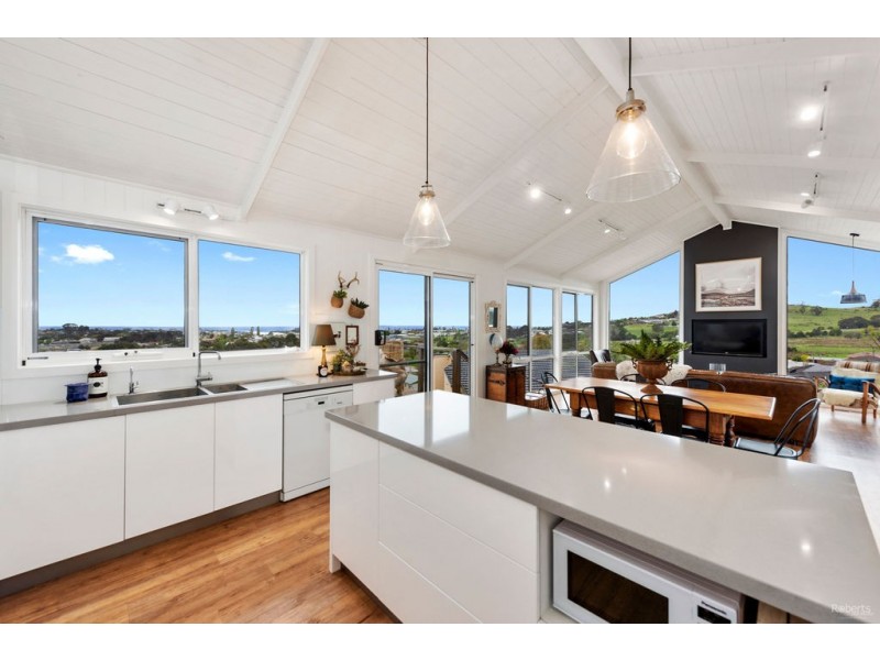 10 Holliview Way, Ulverstone TAS 7315