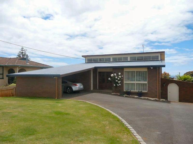 16 Morgan Court, Devonport TAS 7310