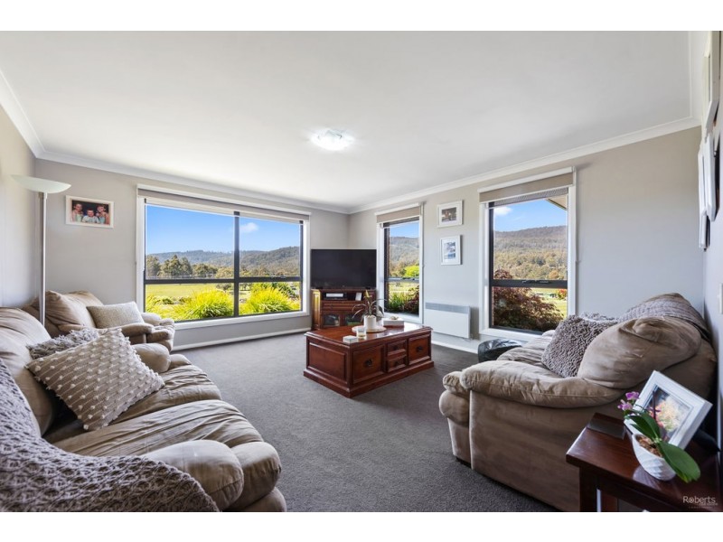 32 Lakeside Drive, Acacia Hills TAS 7306