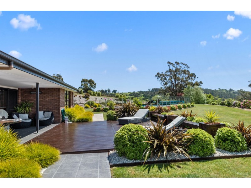 32 Lakeside Drive, Acacia Hills TAS 7306