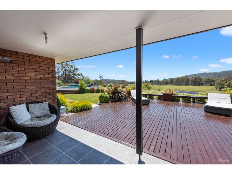 32 Lakeside Drive, Acacia Hills TAS 7306