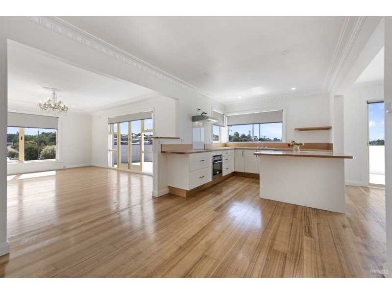 188 Steele Street, Devonport TAS 7310