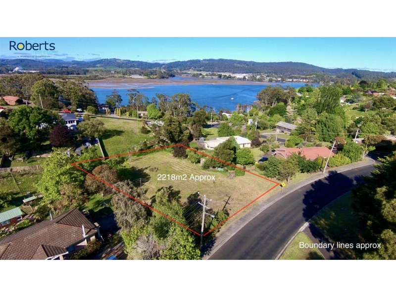 4 Highfield Road, Ambleside TAS 7310