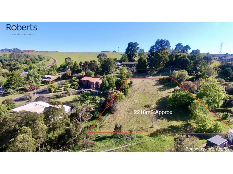 4 Highfield Road, Ambleside TAS 7310