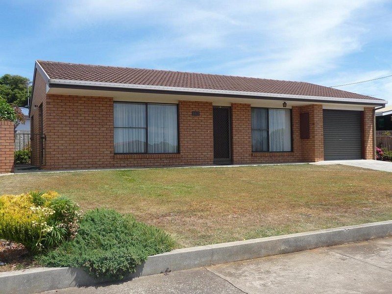145 Parker Street, Devonport TAS 7310