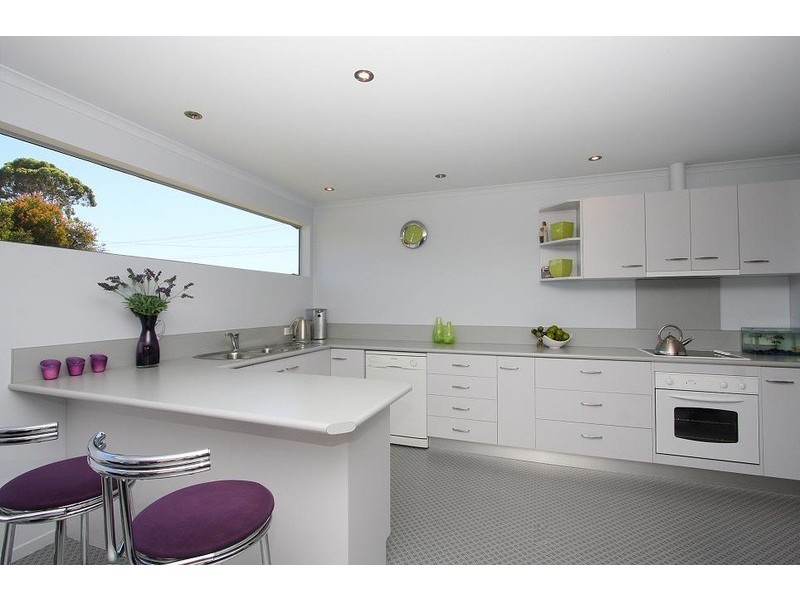 126 Sheffield Road, Devonport TAS 7310