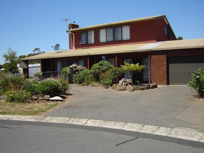 3 Amaroo Place, Devonport TAS 7310