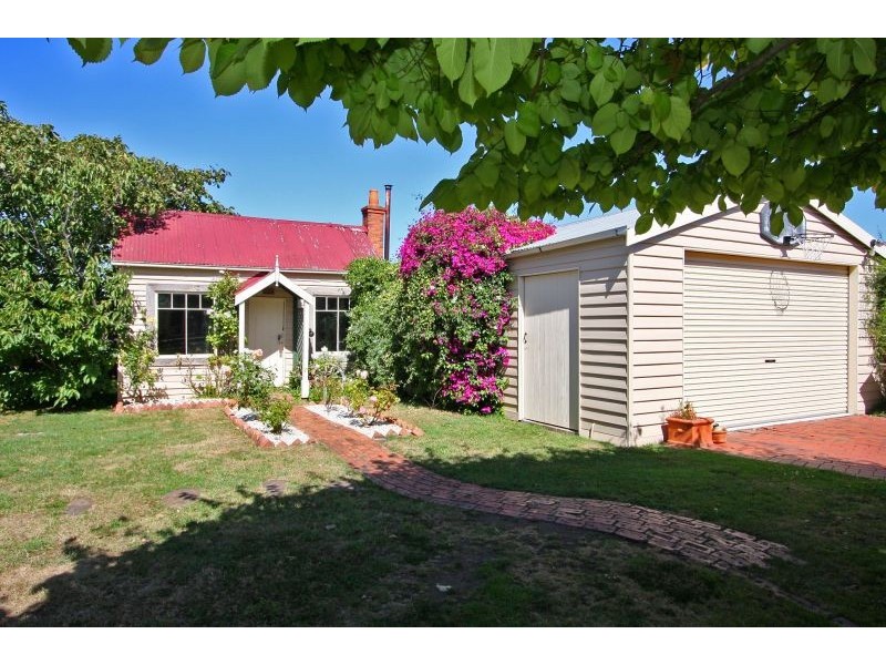 98 North Fenton Street, Devonport TAS 7310