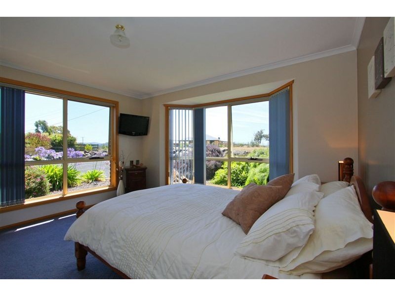 2 Bass Avenue, Spreyton TAS 7310