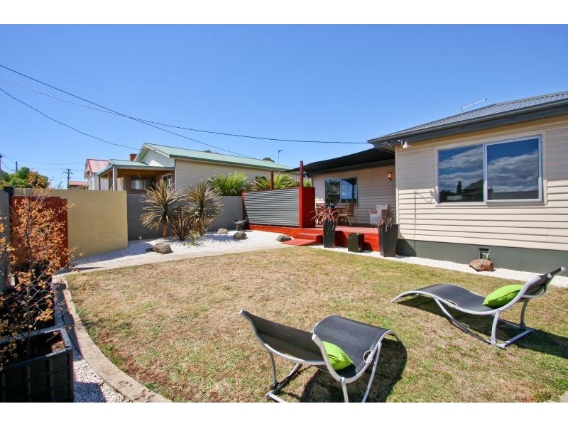 1/32 Gunn Street, Devonport TAS 7310