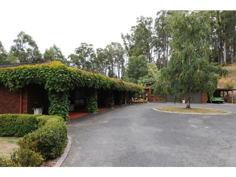 2 Park Drive, Ambleside TAS 7310
