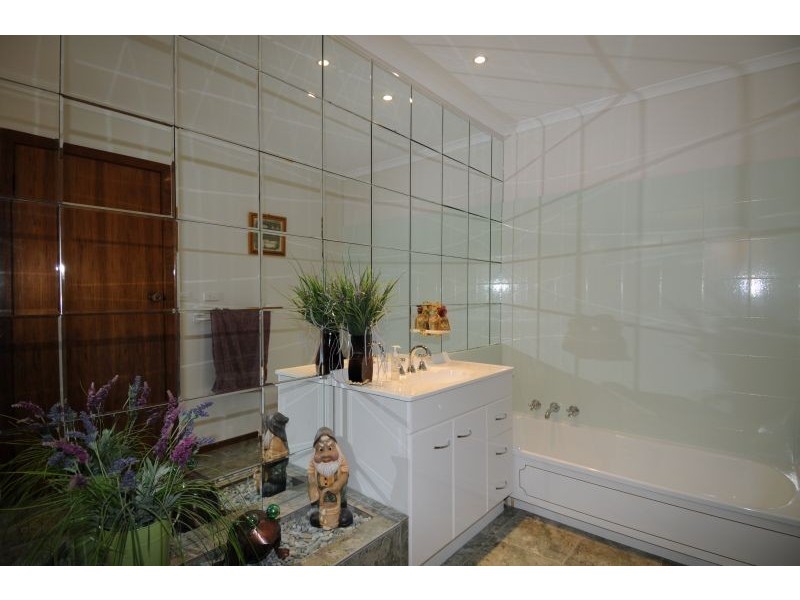 2 Park Drive, Ambleside TAS 7310
