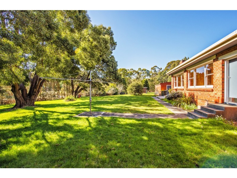 6 Devonport Road, Quoiba TAS 7310